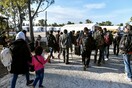 Σε Κρήτη, Αγρίνιο, Λιβαδειά, Λαμία και Ριτσώνα τα πρώτα ελεγχόμενα κέντρα για πρόσφυγες και μετανάστες