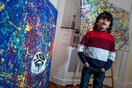 Με γάντια του μποξ δημιουργεί πίνακες χιλιάδων ευρώ: Ο 7χρονος που έχει ταράξει τον κόσμο της τέχνης