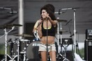 Η Amy Winehouse θα κάνει περιοδεία - για την ακρίβεια, το ολόγραμμά της