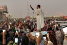 Η διαδηλώτρια από το Σουδάν που έγινε viral μιλά για πρώτη φορά για τη φωτογραφία που της άλλαξε τη ζωή
