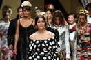 Μόνικα Μπελούτσι, Κάρλα Μπρούνι και η σταρ των plus sized μοντέλων στους Dolce & Gabbana