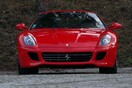 Στο «σφυρί» μια Ferrari του Σουμάχερ και η χρυσή Rolls Royce της Ζα Ζα Γκαμπόρ