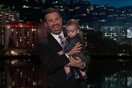 O συγκινημένος Jimmy Kimmel εμφανίστηκε μαζί με το γιο του μετά την εγχείρηση καρδιάς