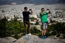 Τι γνώμη έχουν οι τουρίστες για την Αθήνα, σύμφωνα με μια νέα έρευνα;