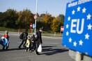 Η Αυστρία παρατείνει τους ελέγχους στα σύνορα για ακόμη ένα εξάμηνο