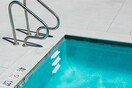 Νάξος: Πληροφορίες για νεκρή τουρίστρια- Φέρεται να πνίγηκε σε πισίνα 