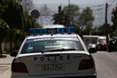 Καταδίωξη στα Λιόσια και ανταλλαγή πυροβολισμών - Εμβόλισαν περιπολικό