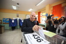 Εκλογές 2023: Ψήφισε ο Γιάνης Βαρουφάκης - «Η δημοκρατία είναι κολοβή, αλλά ό,τι καλύτερο έχουμε»
