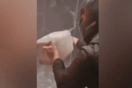 Επεισόδια στο Μοναστηράκι: Ακροδεξιός αρνείται ότι πέταξε εύφλεκτο υγρό σε βαγόνι