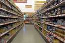 Έρχονται έλεγχοι στα σούπερ μάρκετ για τα προϊόντα με τη «μόνιμη μείωση τιμής»