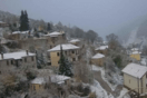 Έπεσαν τα πρώτα χιόνια σε Μακεδονία και Θεσσαλία