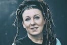 Olga Tokarczuk: Η βραβευμένη με Νόμπελ Λογοτεχνίας συγγραφέας για πρώτη φορά στην Ελλάδα