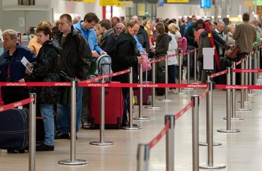 Υπουργείο Προστασίας του Πολίτη: Δυσαρέσκεια για τους ελέγχους Ελλήνων πολιτών στα γερμανικά αεροδρόμια