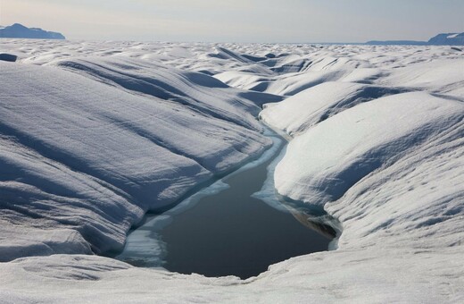 Έρευνα: Oι πάγοι της Γροιλανδίας λιώνουν πολύ γρηγορότερα απ' όσο πίστευαν οι επιστήμονες