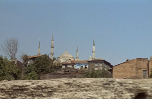 H έγχρωμη Kωνσταντινούπολη του 1963 με τη μαγική μουσική του Μάνου Χατζιδάκι
