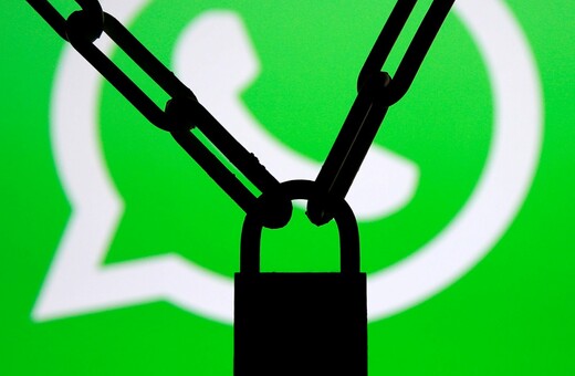 Κίνα: Φρένο στο WhatsApp, ελευθερία στο φιλοκυβερνητικό WeChat