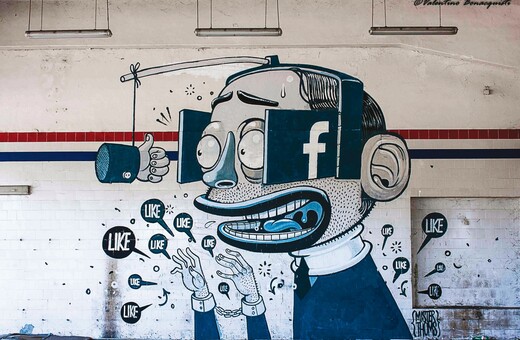 10 έλληνες έφηβοι αξιολογούν τα social media: ποια χρησιμοποιούν και ποια θεωρούν απολύτως βαρετά