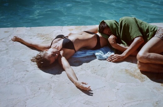 H Ρόμυ Σνάιντερ όμορφη και ερωτική στην «Πισίνα» που επανακυκλοφορεί