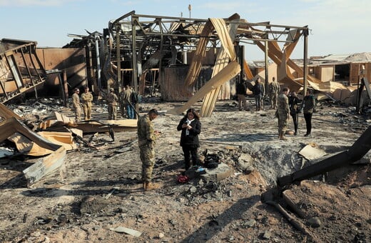 ΗΠΑ θα κάνουν ό,τι χρειάζεται για να αμυνθούν μετά την επίθεση στο Ιράκ, λέει ο υπουργός Άμυνας