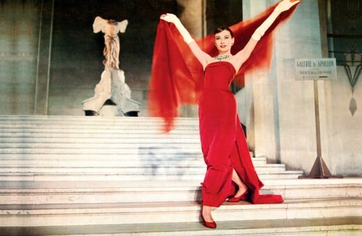 H Audrey Hepburn μέσα από 500 προσωπικά της αντικείμενα που εξηγούν γιατί υπήρξε διαχρονικό fashion icon