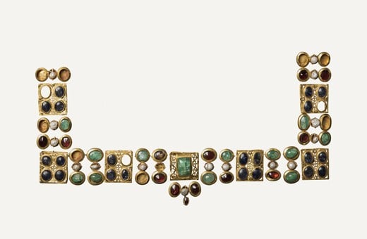 Ένα σύνολο κοσμημάτων από την Κυπριακή Συλλογή του Μουσείου Κυκλαδικής Τέχνης