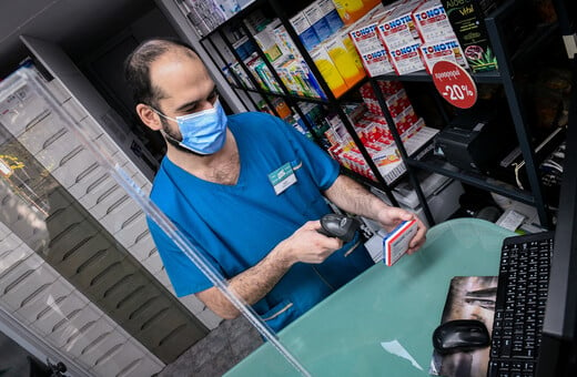 Ελλείψεις φαρμάκων: 100 φθηνά σκευάσματα λείπουν από την ελληνική αγορά, εκτιμούν οι φαρμακαποθηκάριοι
