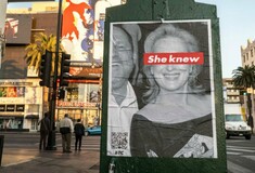 Street artists στοχοποιούν την Μέριλ Στριπ και γεμίζουν το Λος Άντζελες αφίσες που γράφουν «Ήξερε»
