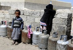 Έκκληση ΟΗΕ για αποκλιμάκωση της βίας στην Υεμένη: Μέσα σε 10 εβδομάδες εκτοπίστηκαν 85.000 άνθρωποι