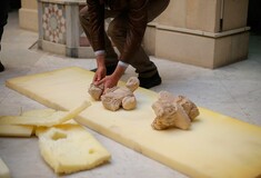 Οι εργαζόμενοι σώζουν τους θησαυρούς στο Εθνικό Μουσείο της Δαμασκού