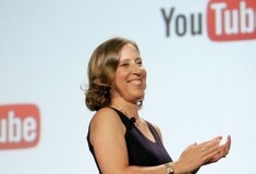 Το YouTube θα συνεργαστεί με τη Wikipedia για να περιορίσει τις θεωρίες συνωμοσίας