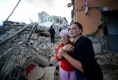 Τι λένε οι καθηγητές Λέκκας και Χουλιάρας για το φονικό σεισμό στην Ιταλία
