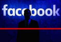 Τι συμβαίνει με το Facebook στις ΗΠΑ - Δημοσκόπηση αποκαλύπτει τη στάση των χρηστών μετά το σκάνδαλο
