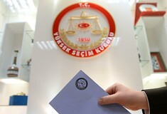 Τουρκία: Το Ανώτατο Εκλογικό Συμβούλιο απέρριψε τις προσφυγές για ακύρωση του δημοψηφίσματος