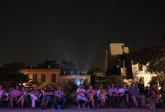 7ο Athens Open Air Festival: Έρχεται το φεστιβάλ που κάνει όλη την Αθήνα ένα δωρεάν θερινό σινεμά
