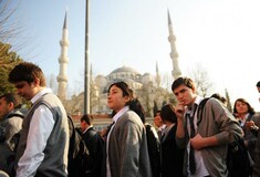 Η Τουρκία καταργεί την θεωρία του Δαρβίνου από τα σχολεία και προκαλεί ανησυχία σε επιστήμονες και πολιτιστικούς φορείς