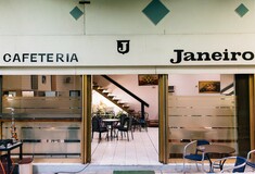 Janeiro, ένα καφενείο στην Ομόνοια που άντεξε από πείσμα και καλτίλα
