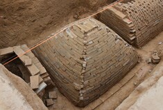Πυραμιδικοί τάφοι στην Κίνα; Οι αρχαιολόγοι προβληματίζονται με αυτό το εύρημα