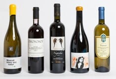 Ελληνικά natural wines: 5 προτάσεις που αξίζει να δοκιμάσετε