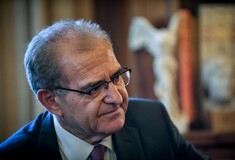 Παραιτήθηκε ο υφυπουργός Εξωτερικών Αντώνης Διαματάρης μετά το σάλο για το ψεύτικο βιογραφικό