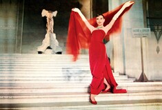 H Audrey Hepburn μέσα από 500 προσωπικά της αντικείμενα που εξηγούν γιατί υπήρξε διαχρονικό fashion icon