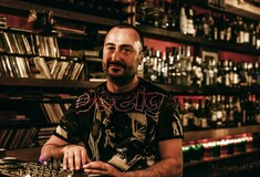Πέθανε ο Σωτήρης Λαφαζάνης, ιδιοκτήτης του μπαρ «Αρχάγγελος»