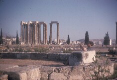 100 έγχρωμες φωτογραφίες από μια ανέμελη εκδρομή στην Ελλάδα του 1961