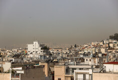 Καιρός: Υποχωρεί η αφρικανική σκόνη - Παραμένει η υψηλή θερμοκρασία