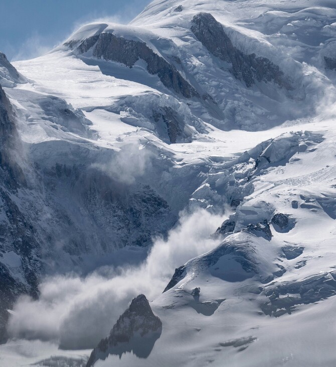 Ελβετία: Άνθρωποι παρασύρθηκαν από χιονοστιβάδα σε δημοφιλή προορισμό σκι των Άλπεων