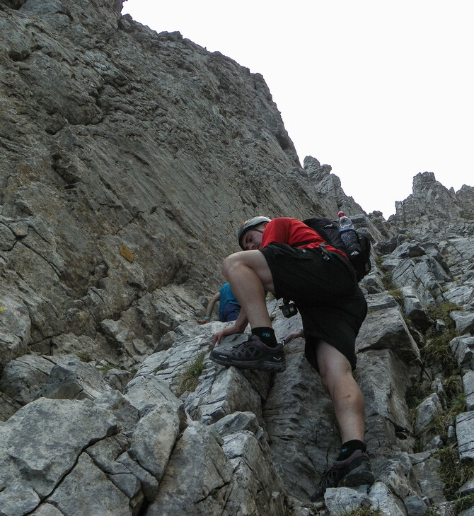 Όλυμπος: Διασώθηκε ορειβάτης που είχε πέσει σε χαράδρα
