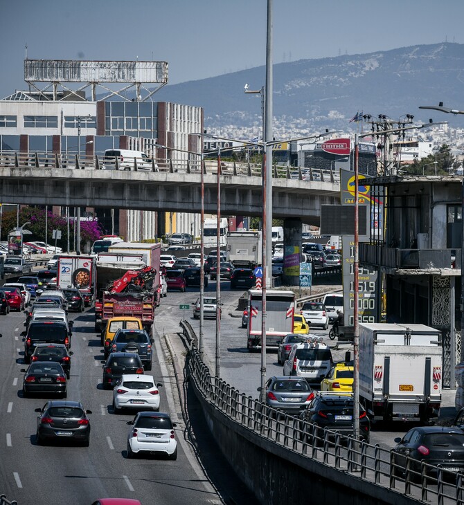 Κίνηση στους δρόμους: Μεγάλες καθυστερήσεις σε Κηφισό, Αθηνών - Κορίνθου και Κηφισίας