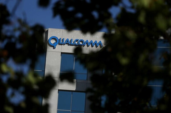 Προ των πυλών η μεγαλύτερη εξαγορά στο χώρο της τεχνολογίας - H Broadcom κατέθεσε προσφορά για την Qualcomm