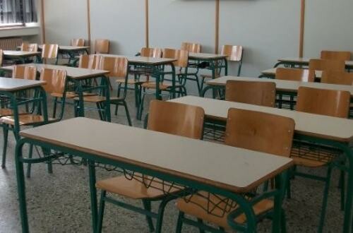 Σάλος σε Γυμνάσιο της Πάτρας: Καθηγητής χαστούκισε μαθητή και λέει πως «τον χτύπησα για να γίνει άντρας»