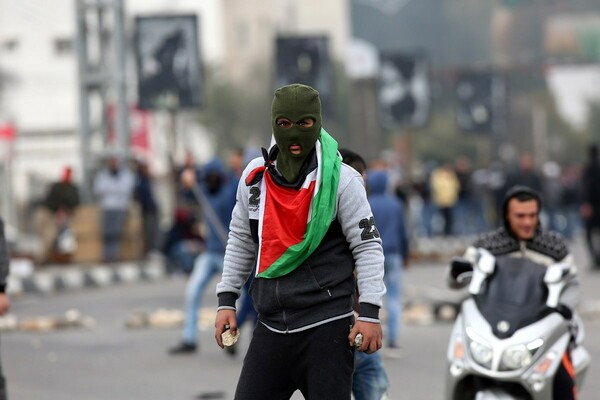 «Φλέγεται» η Παλαιστίνη - Πάνω από 50 Παλαιστίνιοι τραυματίστηκαν από πυρά του ισραηλινού στρατού