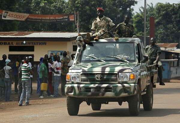 Μαίνονται οι συγκρούσεις Χριστιανών - Μουσουλμάνων στην Κεντροαφρικανική Δημοκρατία